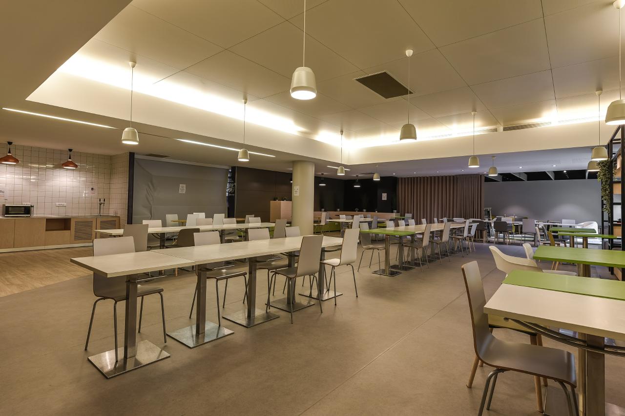Bureau Saint-Denis 8435m² Location bureau Saint-Denis Seine-Saint-Denis OLBUR2107283 4